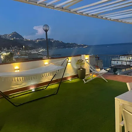 Casa Carmen * Giardini Naxos