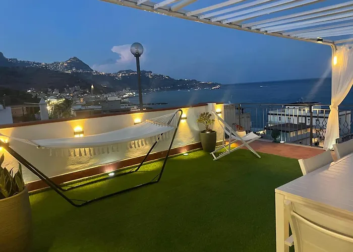 Casa Carmen * Giardini Naxos